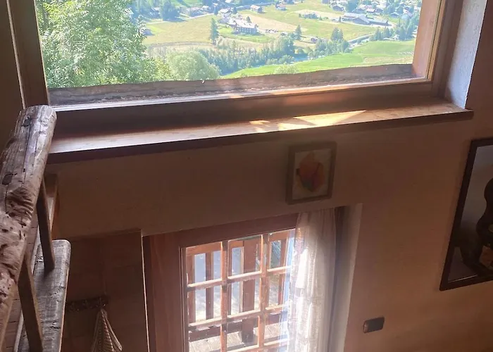 Cozy Rascard Antagnod Dağ evi Champoluc