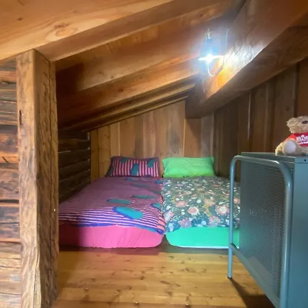 Cozy Rascard Antagnod Chalet *